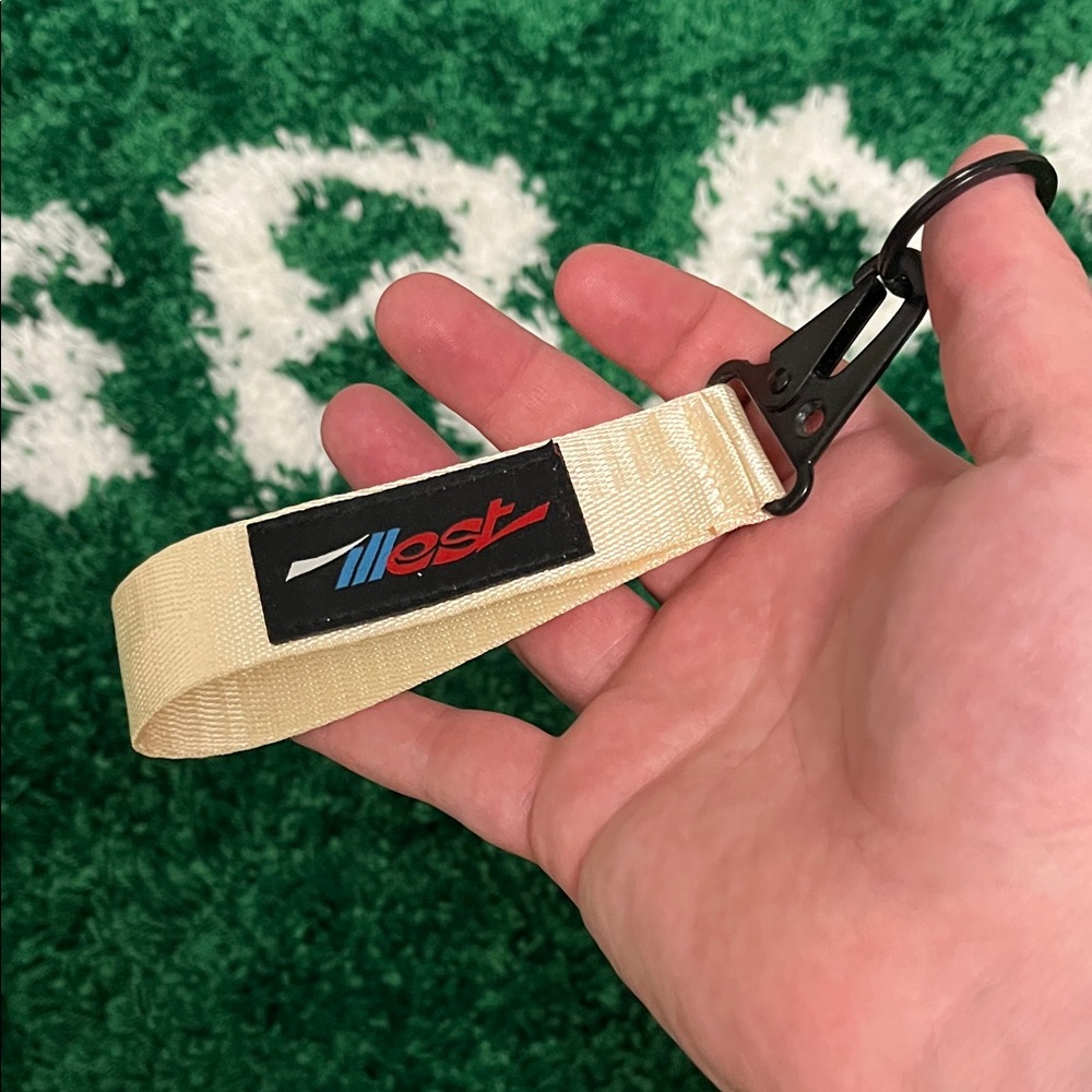 🔥“Illest” Keyloop key ring🔥